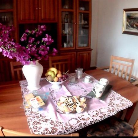 Casa Andreana Bed & Breakfast Uri Dış mekan fotoğraf