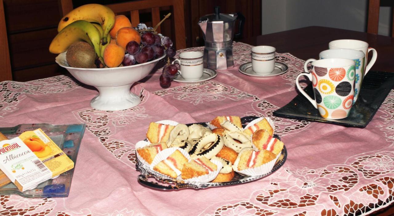 Casa Andreana Bed & Breakfast Uri Dış mekan fotoğraf
